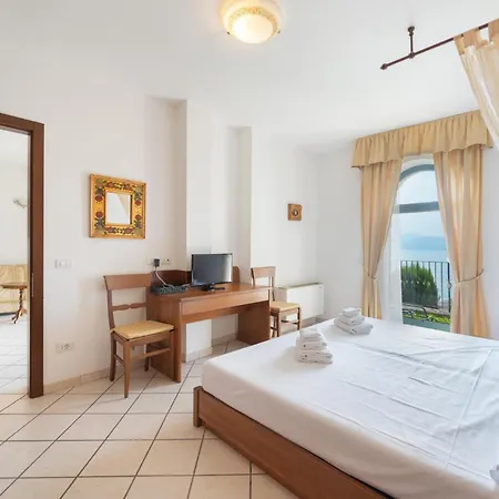 Apartmentsgarda - Giada Апартаменты Торри-дель-Бенако