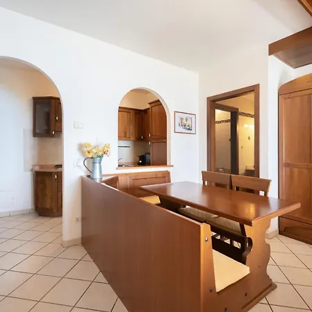 Апартаменты Apartmentsgarda - Giada