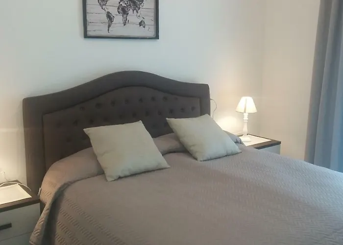 Giada * Torri Del Benaco